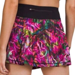 Lululemon Pace Rival Mid Rise Skirt Hyper Flow Pink Multi / Black